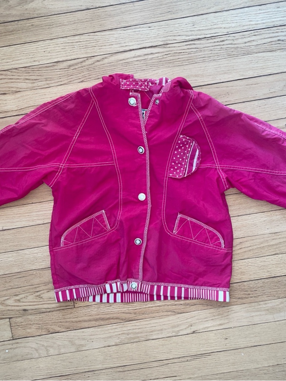 Vintage Girls Bright Pink Windproof Rain Jacket with Snap Closure